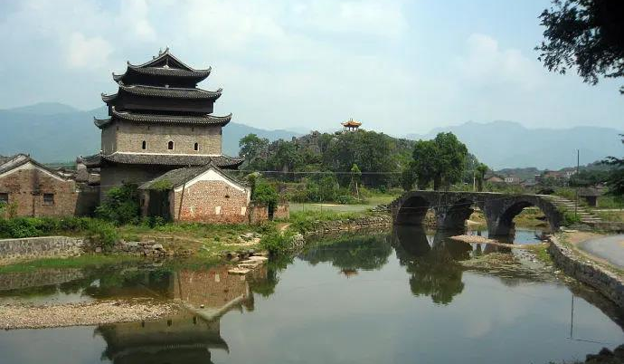 贺州市富川瑶族自治县朝东镇秀水村